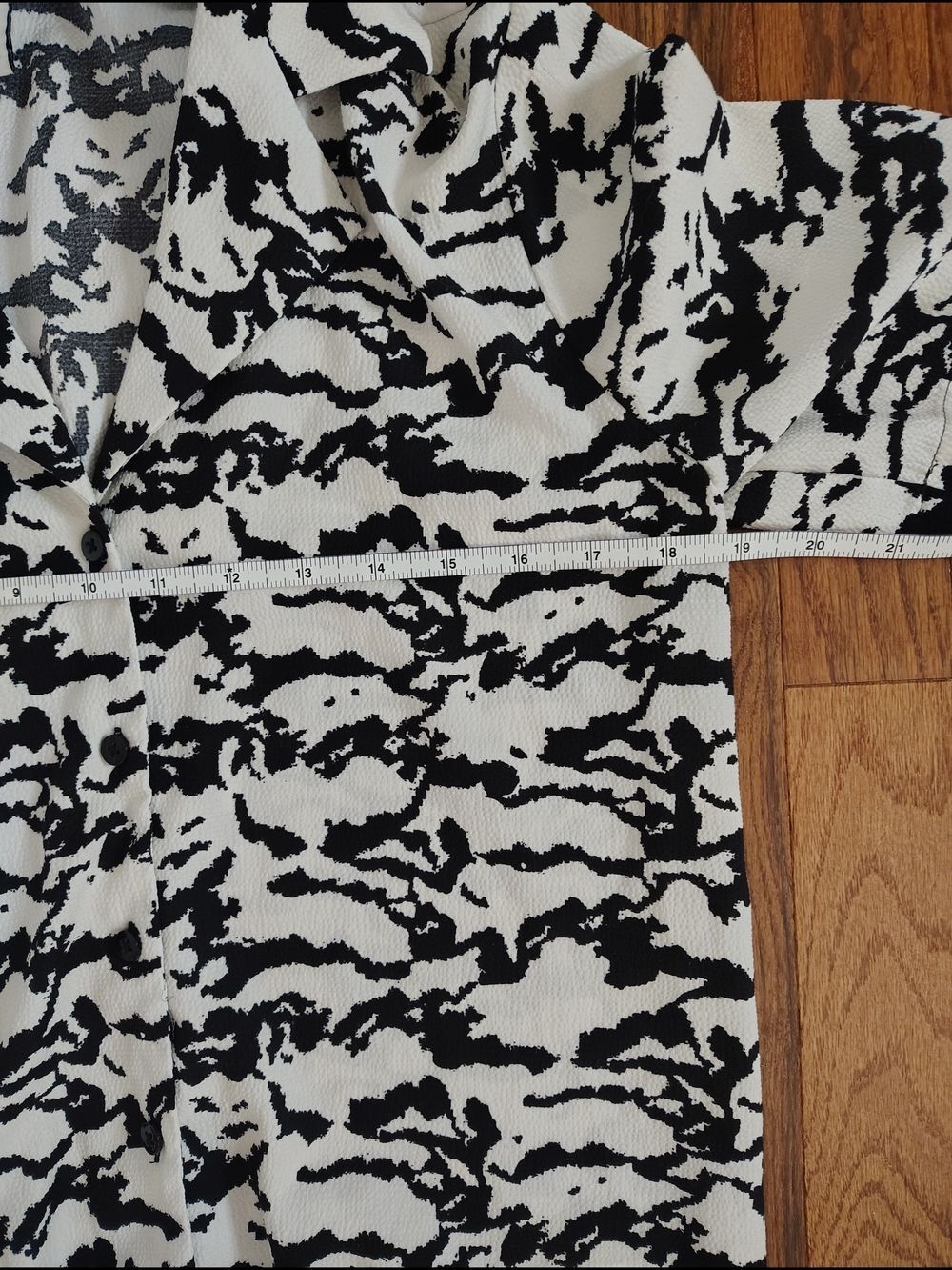 Rachel Zoe Black & White Abstract Print Corpcore Capsule Wardrobe - Picture 5 of 6